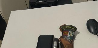 Três indivíduos são detidos portando uma arma de fogo em Mato Grosso