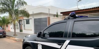 Manicure foragida da Justiça é presa pela Polícia Civil em Cuiabá