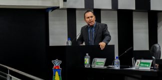 “O decreto de calamidade pública de Emanuel demonstra sua capacidade de ser um cara de pau”, diz um vereador sobre a decisão de Emanuel