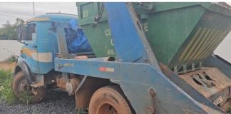 A polícia Civil flagrou o descarte irregular de resíduos em uma represa e prendeu um motorista em VG