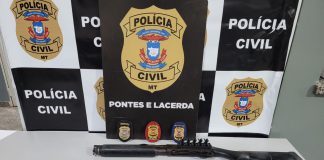 A Polícia Civil encontrou três armas de fogo enterradas na residência de um integrante de uma facção criminosa em Mato Grosso