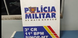 Uma dupla foi presa por porte ilegal de arma de fogo e direção perigosa em Mato Grosso