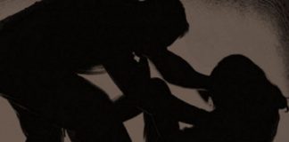 Um homem foi preso por dopar a esposa com medicamentos para estuprar a enteada de nove anos em MT