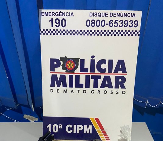 A Polícia Militar prendeu um suspeito de ameaçar a ex-namorada e por porte ilegal de arma de fogo