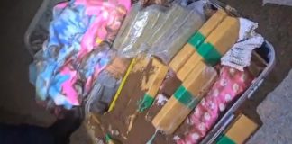 Uma adolescente de 16 anos foi apreendida transportando um total de 20 tabletes de drogas em um ônibus interestadual
