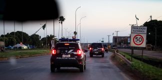 A Polícia Civil prendeu um homem que teria levado os filhos de casa para poder ameaçar a ex-companheira em MT