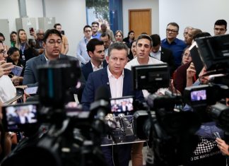 Governador percebe a ação humana nas queimadas e dispara: “tem uns caras que deveriam estar presos”
