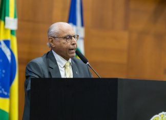 Júlio disse que os políticos bolsonaristas têm inveja da “trajetória vitoriosa” da família Campos: “Não sou culpado”