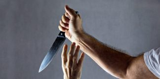 Morador de uma residência foi esfaqueado após uma briga com o namorado em Cuiabá