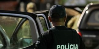A Polícia Civil prendeu um avô acusado de abuso sexual contra a neta de nove anos em MT