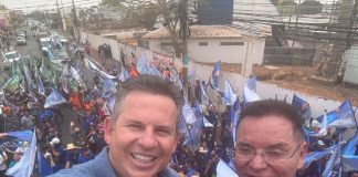 Mauro e Botelho participam de uma caminhada no CPA e reforçam a aliança para “tirar Cuiabá do buraco”