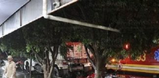 Suspeitos em uma motocicleta disparam contra um homem na porta do mercado; ele foi atingido na cabeça
