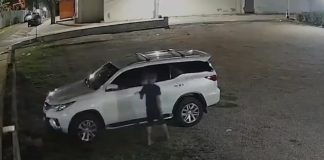 Bandido roubou um Hilux SW4 de advogado em menos de 10 segundos em Cuiabá; confira o vídeo