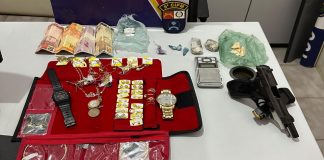 Criminosos ficam nervosos com a presença da polícia e são presos com armas, semijóias e drogas em MT