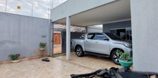 A polícia está investigando traficantes que usavam drones para enviar drogas para presídios em MT
