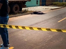 Homem foi morto a tiros no meio de rua por criminoso a bordo de uma caminhonete em MT