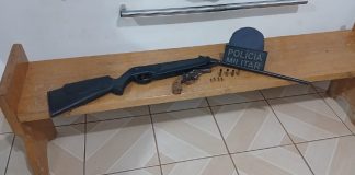 Um homem foi preso depois de agredir e estuprar sua namorada por ciúmes em MT