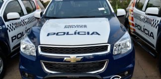 Durante a madrugada, uma mulher foi assassinada com uma facada no pescoço em MT; o suspeito foi detido