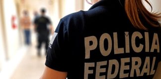 PF investiga uma mãe acusada de explorar sexualmente seu filho ao divulgar fotos na internet