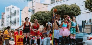 Cuiabá celebra o Carnaval na Orla do Porto, apresentando o ‘Rebu na Rua’ com a performance da banda Calorosa e um desfile pelo Centro Histórico