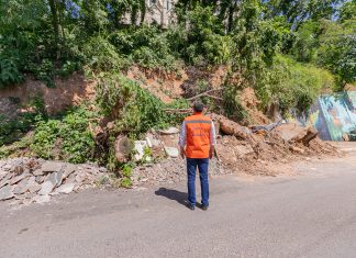 Defesa Civil de Cuiabá monitora deslizamento no Morro do Bom Despacho