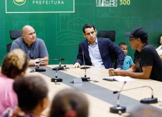 Prefeito reforça compromisso com regularização fundiária e moradia popular