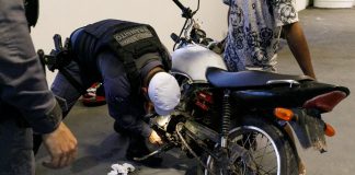 Onze veículos são apreendidos durante operação para coibir circulação de motos com escapamento adulterado