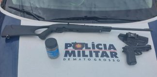 Companheiro não aceita o fim do relacionamento e dispara três vezes contra a mulher; o acusado se apresentou à polícia