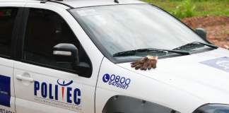 Idoso morre após perder controle de moto e colidir com árvore em Cuiabá