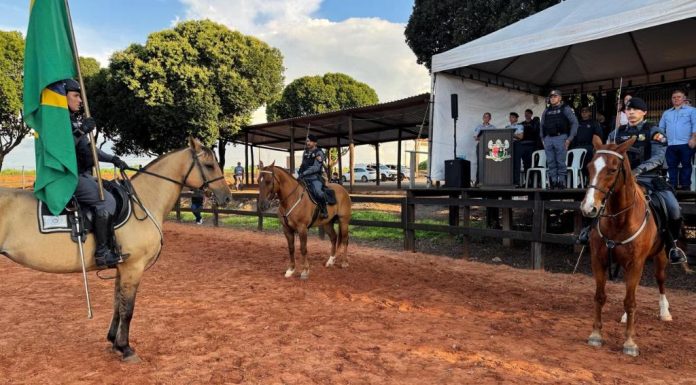 PM Realiza Passagem de Comando do 1º Esquadrão Independente de Policiamento Montado em Nova Mutum