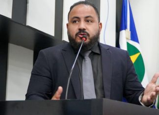 Líder do CV morto em confronto policial já foi homenageado na Câmara Municipal
