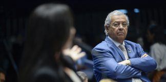 Jayme Campos propõe votação interna sobre apoio do União Brasil ao governo Lula