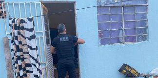 Polícia Civil cumpre 15 mandados contra facção criminosa envolvida com tráfico de drogas em Cuiabá e região de fronteira
