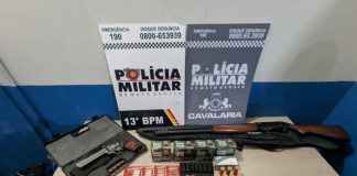 Homem é preso com arsenal após ameaçar ex-mulher e enviar foto de arma ao atual companheiro dela