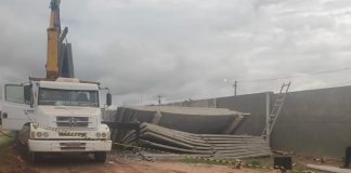 Trabalhador morre ao ser atingido por placas de concreto em obra na capital