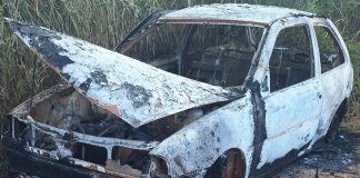 Corpo carbonizado é encontrado em carro incendiado em São José dos Quatro Marcos