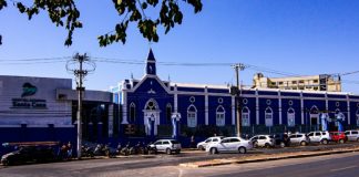 Dr. João alerta que “não é aceitável que a Santa Casa feche abruptamente; mais de 400 pacientes com câncer contam com seus serviços.”