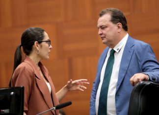 Max Russi adota neutralidade e minimiza embate entre Janaina Riva e Fábio Garcia