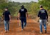 Operação prende 11 suspeitos por sequestro, tortura e assassinato de jovem ligada a facção criminosa em MT