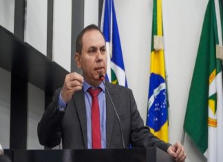 Dilemário Alencar solicita suspensão de multas da CS Mobi