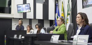 Câmara de Cuiabá vota proposta que pode autorizar nova candidatura de Paula Calil à presidência