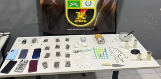 PM prende dois faccionados por tráfico de drogas e apreende 55 porções de entorpecentes