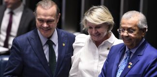 Senadores de MT votam para ‘afrouxar’ Lei da Ficha Limpa e reduzir prazo de inelegibilidade