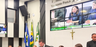 Câmara vota nesta terça moção de repúdio à prisão preventiva de Bolsonaro