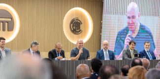 Prefeito destaca parceria com TCE-MT durante comemoração dos 25 anos da Escola de Contas