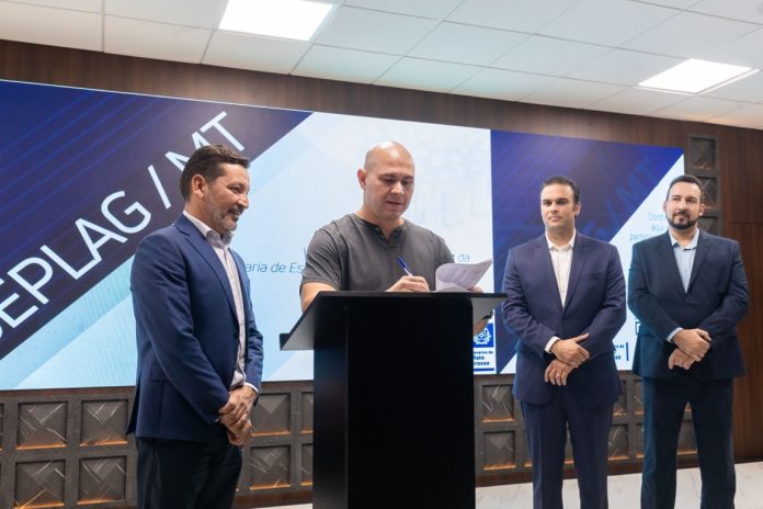 2025-11-24-14-27-imgl4298-6924a3a52ec84