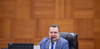 Max Russi ironiza ausência de Rogério Gallo e diz que secretário “faltou porque é difícil explicar o orçamento”