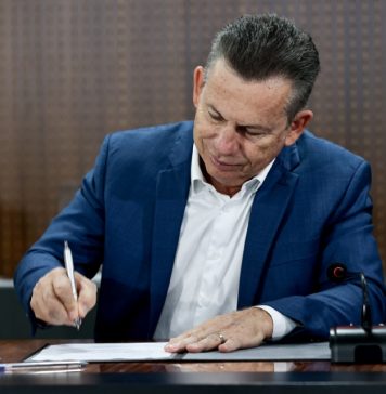 Mauro veta projeto que concede reajuste de 6,8% a servidores do Tribunal de Justiça