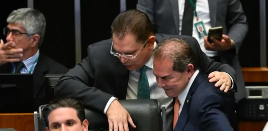 Bolsonaro livre em 2 anos e meio: “Câmara aprovaPL da Dosimetria”, que pode reduzir pena de Jair Bolsonaro e outros condenados por 8 de Janeiro