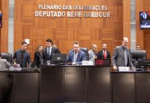 Max antecipa e convoca deputados para sessão na próxima quarta; RGA e contas de Mauro estão na pauta